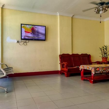 Oyo 3372 Hotel Pelita Terang 纳柯亚 外观 照片