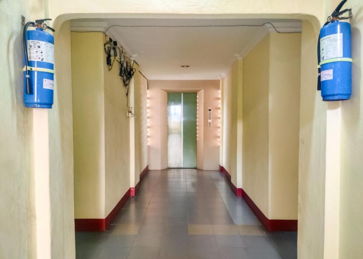 Oyo 3372 Hotel Pelita Terang 纳柯亚 外观 照片